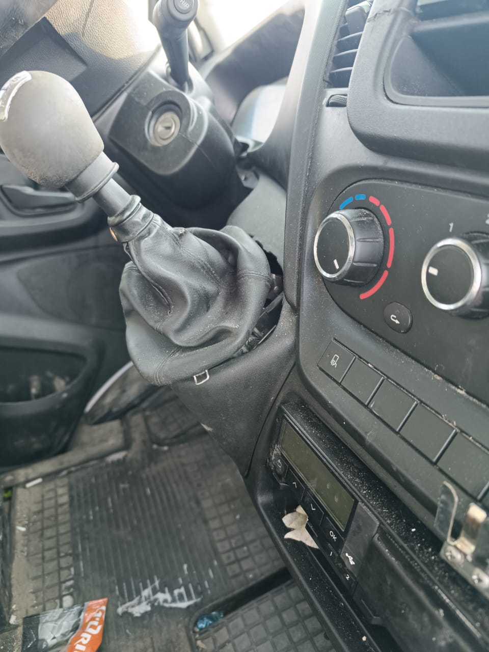 СПЕЦМОБИЛЬ-НН 2818* на шасси IVECO DAILY 4x2 Бортовой (Евроборт) (кат. C) 2017 г. - фото 17